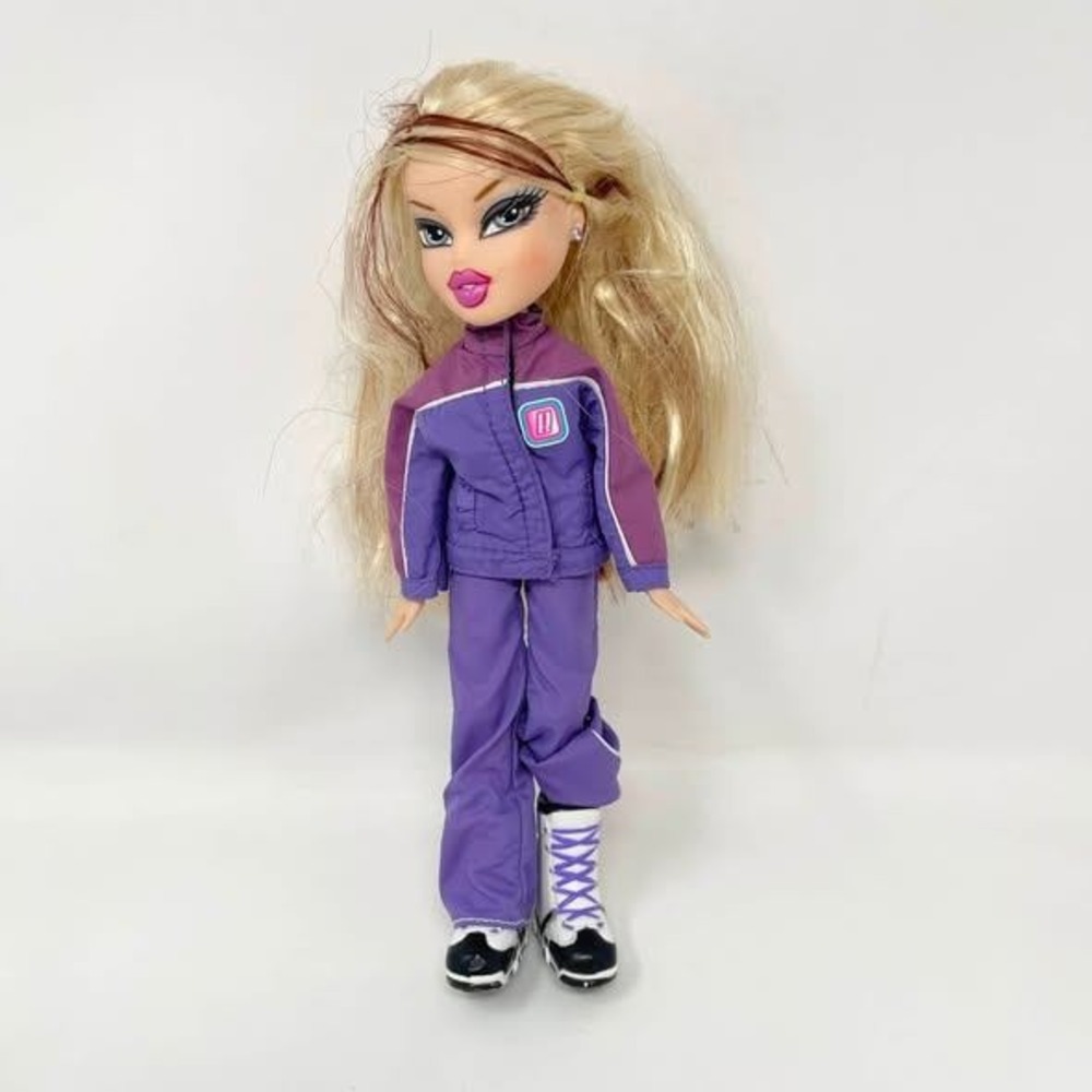 Bratz Lilee Play Sportz Snowboarding Doll 2001 Purple Outfit MGA Y2K